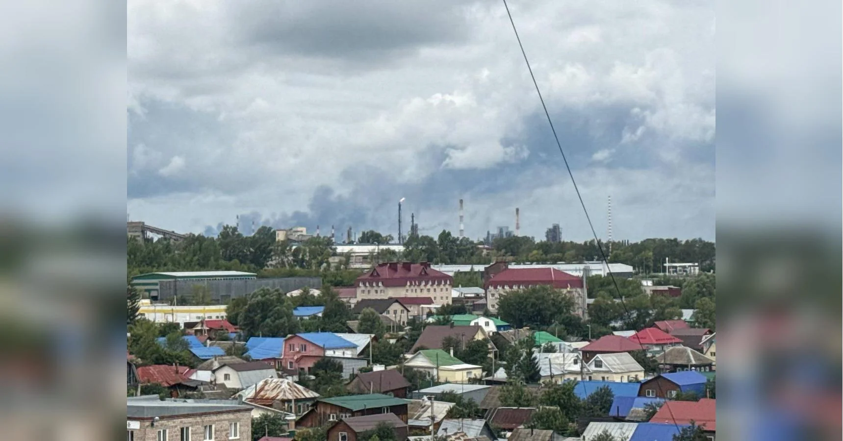 Дрони ЗСУ вразили НПЗ в Уфі: два стовпи диму